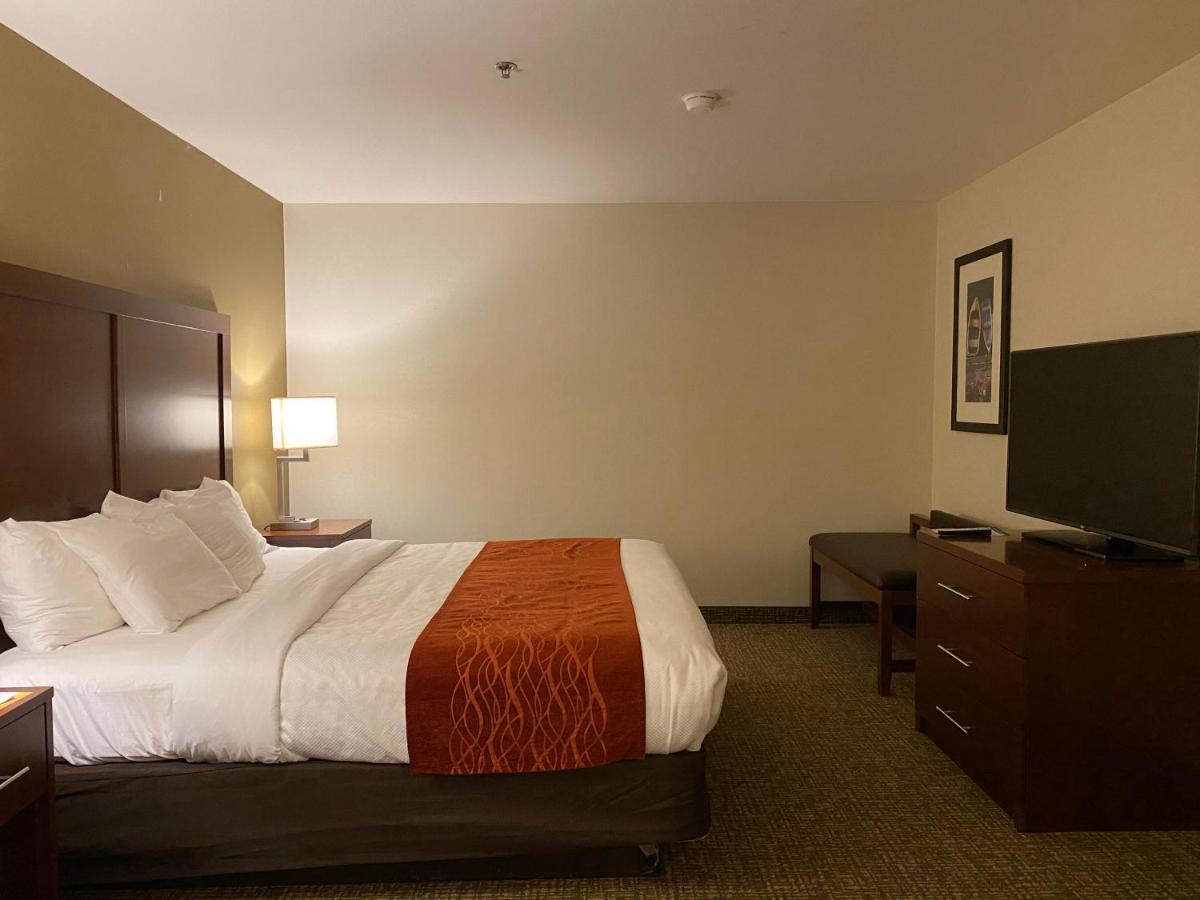 Comfort Inn Marina On The Monterey Bay Zewnętrze zdjęcie